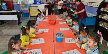 Celebraron escuelas el Día Internacional de la Mujer y la Niña en la Ciencia