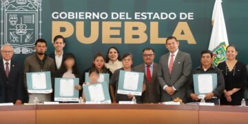 Puebla será primer estado en levantar la “Bandera Blanca” en analfabetismo con jornadas de alfabetización