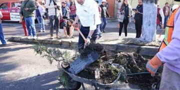 La grandeza de Puebla está en la labor que hacemos todas y todos: Alejandro Armenta