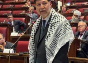 PAN y PRI piden remover a Fernández Noroña por representar sin consenso al Congreso