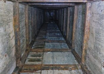 Descubren túnel de 600 metros entre Tijuana y San Diego usado para tráfico de drogas