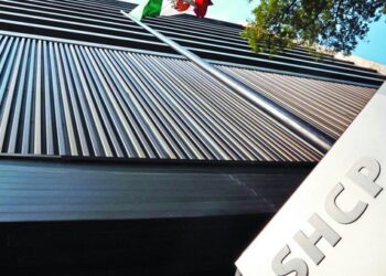 Hacienda revisará comisiones de Afores tras aumento en utilidades