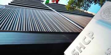 Hacienda revisará comisiones de Afores tras aumento en utilidades