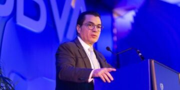 Menos efectivo y más inclusión financiera: la propuesta de BBVA para el Plan México