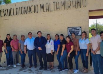 Visita secretario de Educación primaria multigrado en Villagrán