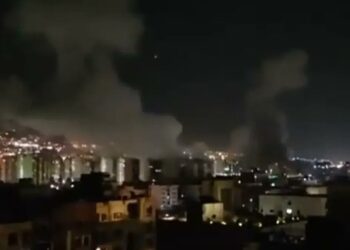 Israel lanza ofensiva contra Irán; Teherán promete responder con fuerza