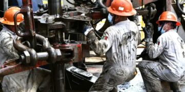 Pemex acumula deuda millonaria con constructoras y pone en riesgo empleos