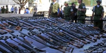 Identifican rutas de tráfico de armas de EE.UU. a México; destacan Texas, Arizona y California