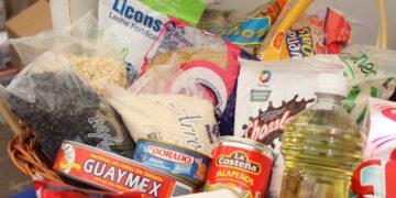 Profeco reporta baja de 3.81% en el precio de la canasta básica en México