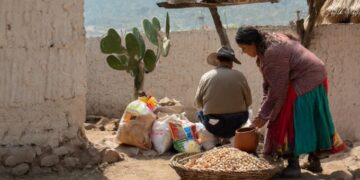 Organizaciones civiles vigilarán al Inegi en medición de pobreza tras desaparición del Coneval