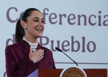 Sheinbaum anuncia reformas clave en salud, justicia y economía durante su mañanera