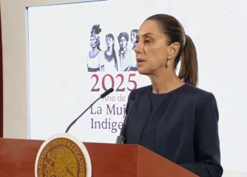 Sheinbaum aborda seguridad, extorsión, Peña Nieto y caso Chávez Jr. en su Mañanera del Pueblo