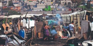 Inegi toma control de la medición de pobreza en México tras cierre del Coneval