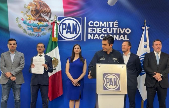 PAN lanza amparo colectivo para proteger datos personales ante nueva ley