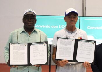 Gobierno de Puebla firma colaboración deportiva con Cuba