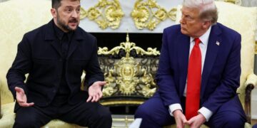 Trump rechaza cese al fuego inmediato en Ucrania durante reunión con Zelensky