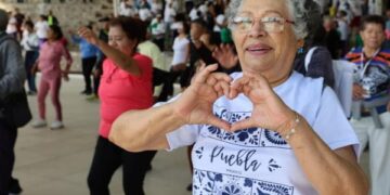 SEDIF realiza caminata para Abuelitas y Abuelitos