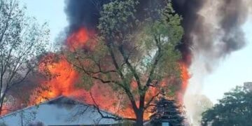 Tiroteo e incendio en iglesia mormona de Michigan deja un muerto y nueve heridos