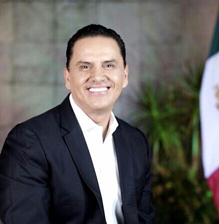 Exgobernador de Nayarit, Roberto Sandoval, enfrentará proceso por lavado de dinero