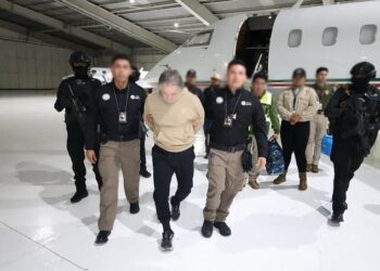 Hernán Bermúdez llega a México y es trasladado al penal de El Altiplano