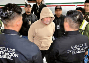 Hernán Bermúdez ingresa al penal del Altiplano tras ser expulsado de Paraguay