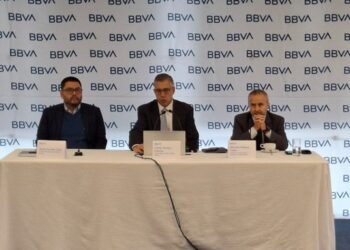 BBVA ajusta al alza crecimiento de México: 0.7% en 2025