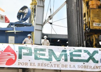 Pemex inicia recompra de bonos por 9,900 mdd para reducir deuda
