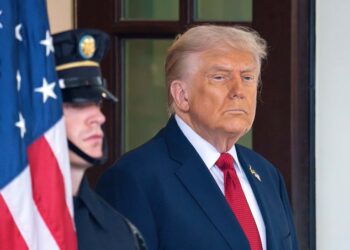 Trump anuncia arancel del 100% a películas extranjeras para proteger el cine de EE.UU.