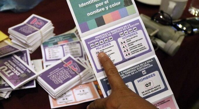 TEPJF revoca las multas del INE por el uso de “acordeones” en la elección judicial