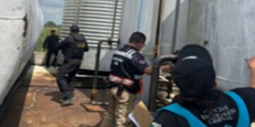 Desmantelan centros de huachicol en Querétaro y Tijuana