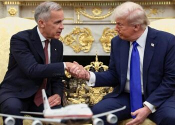 Trump plantea reemplazar el T-MEC por acuerdos bilaterales con México y Canadá