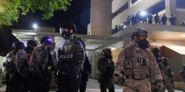 Cárteles mexicanos ofrecerían hasta 50 mil dólares por asesinar a agentes del ICE, alerta EU
