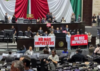 Diputados aprueban aumento del IEPS a refrescos, cigarros, videojuegos y apuestas para 2026