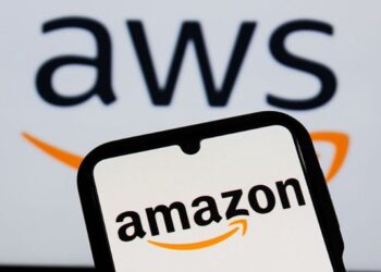 Falla global de Amazon Web Services provoca interrupciones en plataformas y servicios digitales