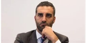 Confusión por el caso Simón Levy: Fiscalía CDMX confirma detención, pero él asegura estar libre