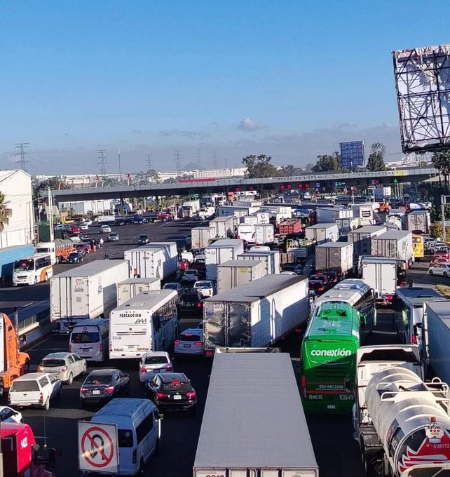 Megabloqueos rumbo a CdMx: piperos, comerciantes y transportistas afectan accesos del Valle de México