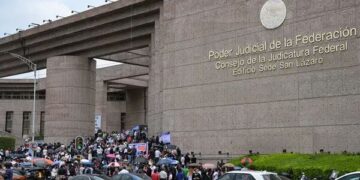 Paro en el Poder Judicial por despidos y falta de insumos