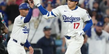 Ohtani impulsa a los Dodgers a su segunda Serie Mundial consecutiva con tres jonrones históricos