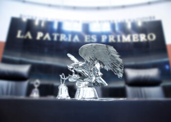 Empresarios advierten riesgos por reformas a Ley de Amparo y Aduanas