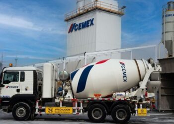 Cemex aumenta 35% sus ganancias en el tercer trimestre y eleva el valor de sus acciones