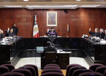 Corte desestima amparos de Grupo Salinas y confirma deuda fiscal millonaria