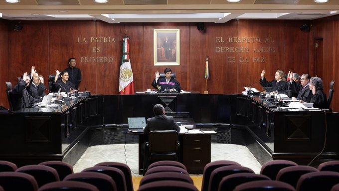 Corte desestima amparos de Grupo Salinas y confirma deuda fiscal millonaria