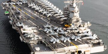 El USS Gerald Ford: el portaaviones más poderoso del mundo se une a la guerra antinarco en el Caribe