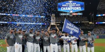 Dodgers logran el bicampeonato en una final épica y rinden homenaje a Fernando Valenzuela