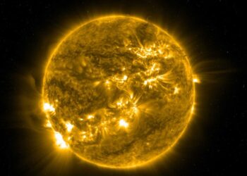 Tormenta solar G4 hoy: auroras en México y posibles fallas en GPS, internet y luz