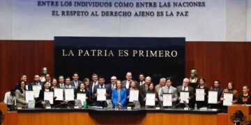 Senado aprueba 20 magistrados del TFJA entre críticas por presunta cercanía con Morena