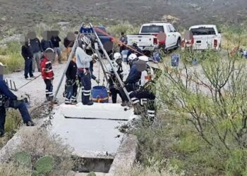 Localizan diez cuerpos en mina de Chihuahua; investigan relación con desaparecidos de Durango