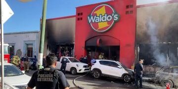 Avanza caso Waldo’s: juez gira 25 órdenes de aprehensión por incendio en Hermosillo