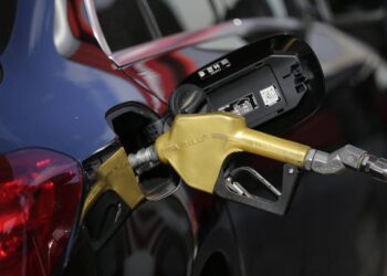 Subirá el costo de la gasolina en 2026 por ajuste al IEPS; así impactará al bolsillo