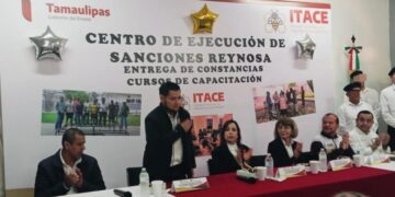 Reciben 280 PPLs constancias de capacitación laboral